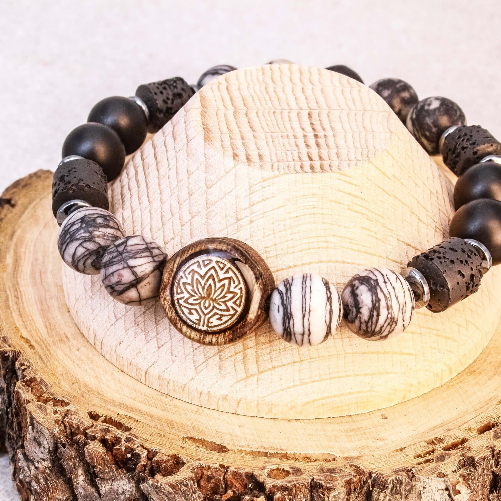 GiftWorld-aura-002-01