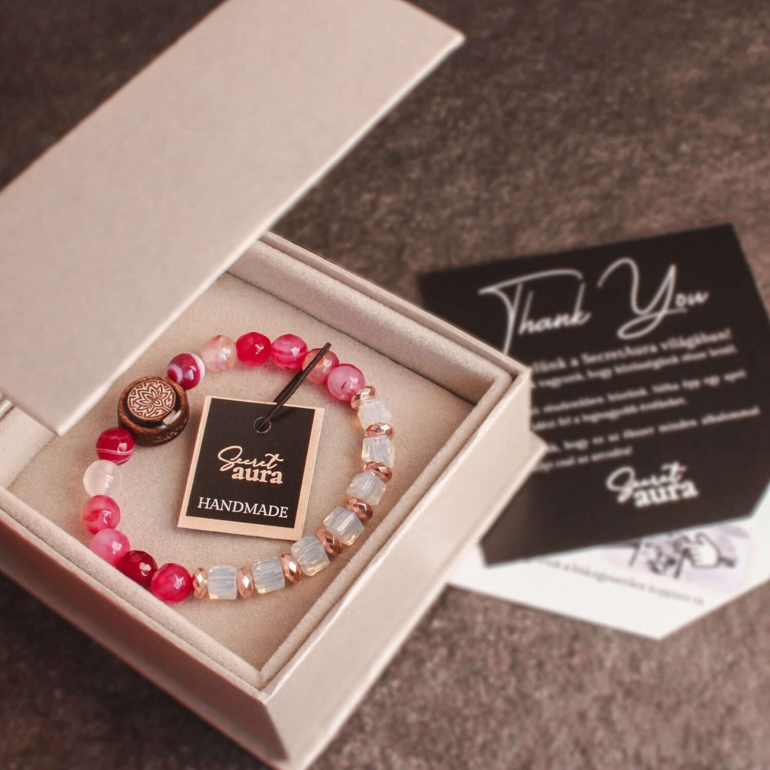 -giftworld-secretaura-001011 (1)