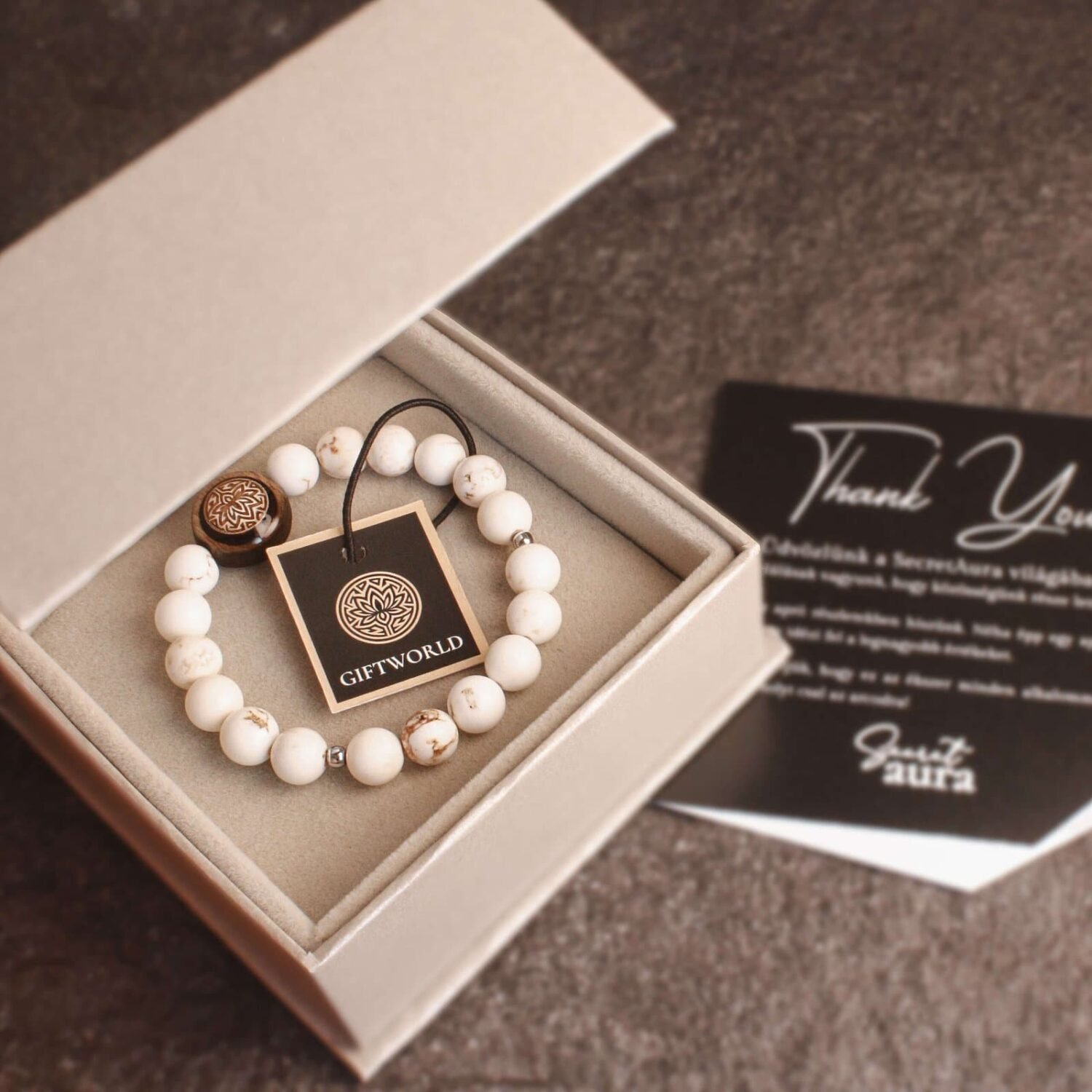 -giftworld-secretaura-001012 (1)